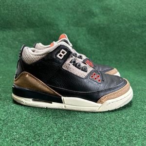 Size 4Y - Jordan 3 Retro Mid Desert Elephant (missing laces)